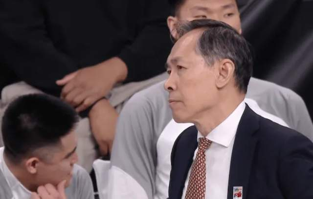 bb体育登录-只赢江苏4分！许利民用人+战术引众怒，斯佩尔曼受伤后周琦累垮！|北京|陈盈骏|范子铭|篮板|球员_新浪体育_新浪新闻